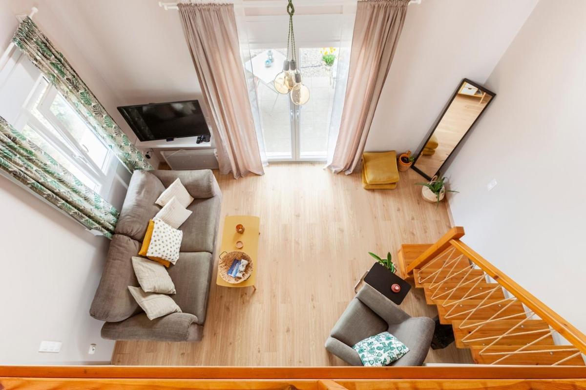 Meliterra Villa Gialova Exteriör bild